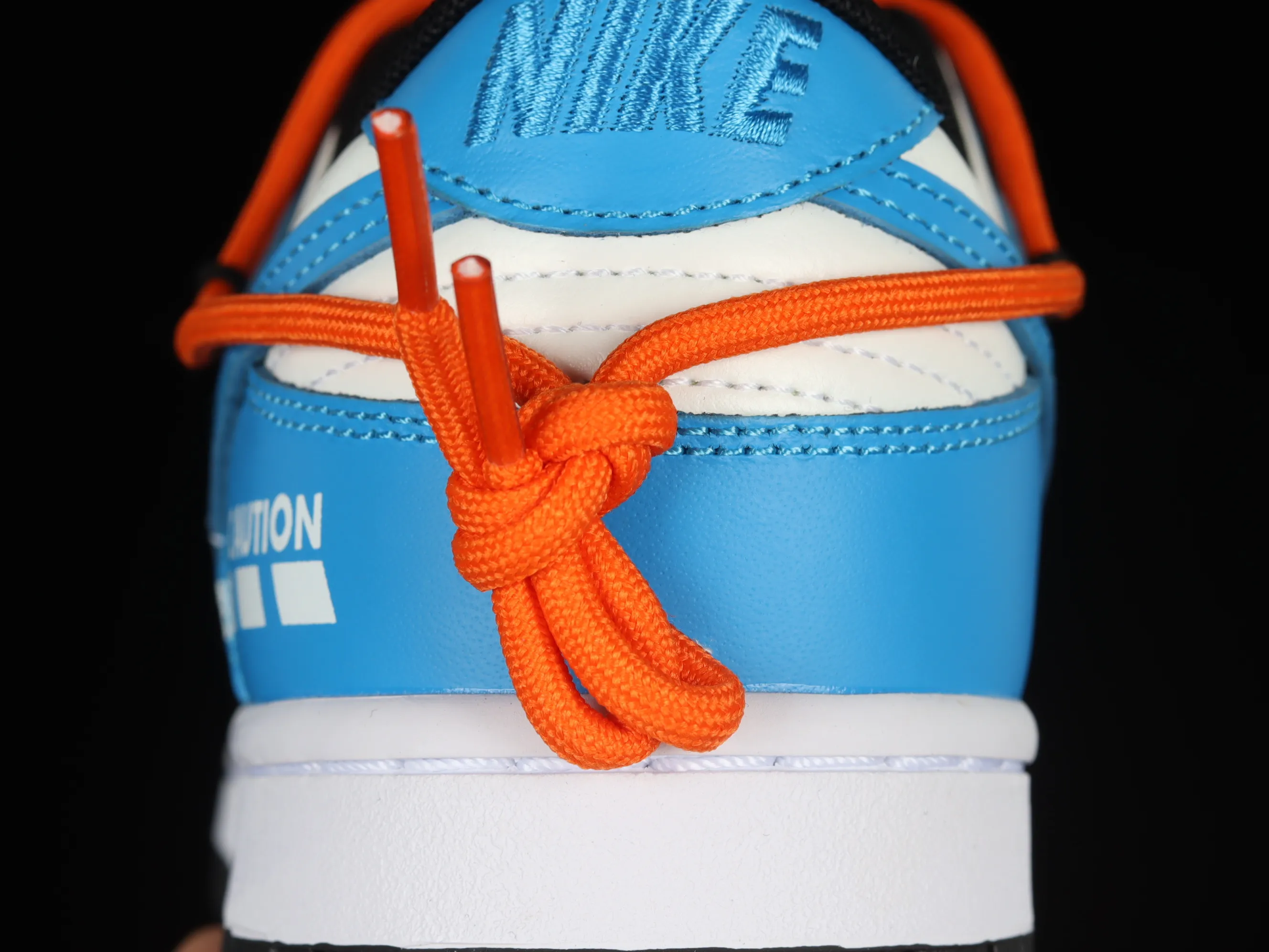 All categories Nk SB Dunk series Nk SB Dunk Low low-top sneakers F version Nk Dunk Low strap deconstruction SB smashed backboard fashion casual sneakers DJ6188-002